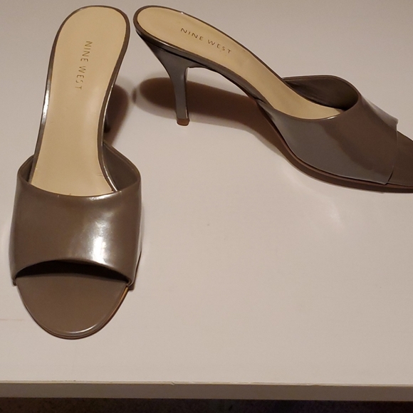 Nine West Dipurhipso Grey 9M - Picture 2 of 5